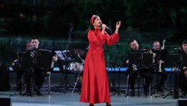 Оркестр ансамбля «Мирас» покоряет юных слушателей: в Уфе с успехом проходят концерты «Твоя любимая музыка»