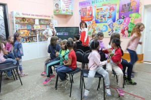 День веселых затей «Солнце заиграло, к нам пришел Иван Купала»