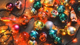 Утренник «Волшебные искры Нового года»