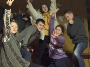 Развлекательно–игровая программа« Праздник молодостью ярок»