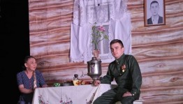 Спектакль по пьесе Гульшат Зайнашевой «Рамай»