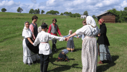 Фольклорная программа «Как играли в старину»