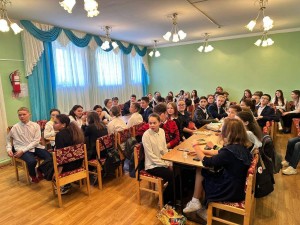 Интеллектуально-познавательная игра «Семья – начало всех начал»