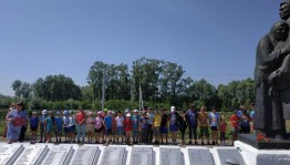 Уроки мужества «С парада на фронт»