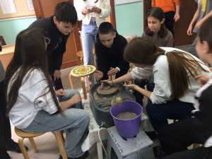 Мастер-класс на гончарном круге