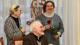В выставочном зале «Ижад» открылась семейная выставка Фаткуллиных