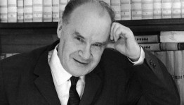 Литературная игра «Веселый Волшебник с юной душой»