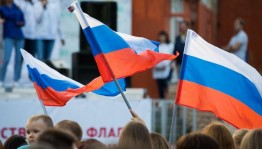 Познавательный час «Флаг России»
