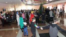 Новогодний вечер «Елка в гости зовет»