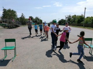 Развлекательная программа «Путешествие в страну игр»