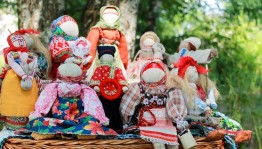 Мастер–класс «Куклы в народном стиле»