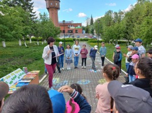 Литературно - спортивное развлечение «Детство - время золотое, а лето - здоровые дети»