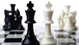 «Чёрные и Белые»–шахматный турнир