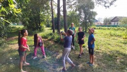 Игровая программа «Хорошо в деревне летом»