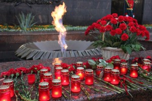 Митинг «Памяти павших, будьте достойны!»