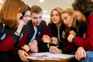 Развлекательная программа «Студенческие годы–чудесные годы»