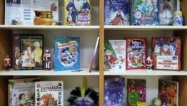 Книжная выставка «Все про Новый год»