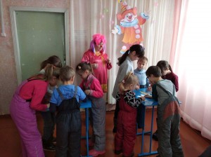 Развлекательная программа«Смеемся больше-живем дольше!»