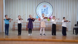 Отчетный концерт скрипичного отдела школы