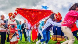 Игровая этнопрограмма «Карусель»