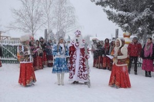 Новогоднюю резиденцию Деда Мороза открыли в селе Красный Яр