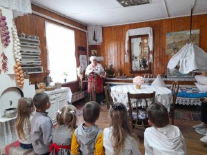 Фольклорный час «Поговорка цветочек, а пословица – ягодка»