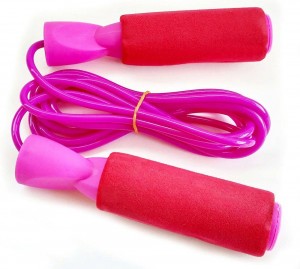 «Развлекалки от скакалки»–спортивная программа.