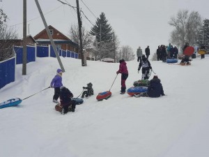 Уличные состязания «Взятие царь горы»