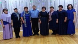 Концерт « Новый год - стучится в дверь»