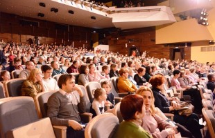 Впервые в Уфе на одной сцене с Национальным симфоническим оркестром Башкортостана выступили Мариус Стравинский и Никита Мндоянц