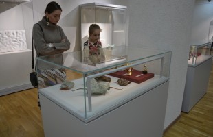 В Уфе к вековому юбилею Башкирского художественного музея им.М.В.Нестерова открылась выставка пермского скульптора Альфиза Сабирова