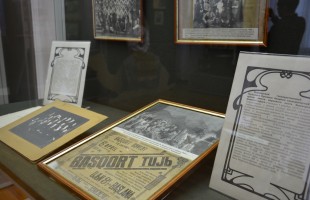 В Национальном музее открылись выставки, посвящённые Году театра