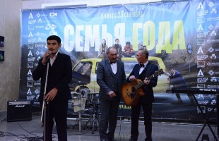 В Уфе состоялся закрытый показ нового фильма Айнура Аскарова «Семья года»
