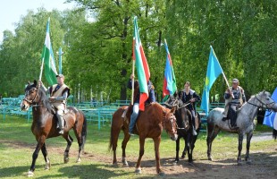 В рамках фестиваля «Туганлык» в Кармаскалинском районе прошёл "Театральный йыйын"