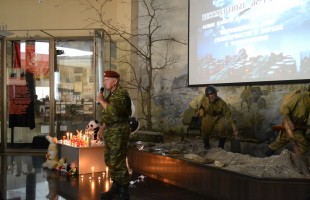 В Республиканском музее Боевой Славы состоялась акция памяти о жертвах терроризма «Бессмертные журавлики»