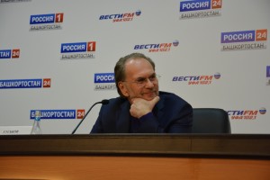 В Уфу для презентации своего фильма прибыл народный артист РФ Алексей Гуськов