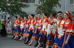 В Уфе к Празднику национального костюма присоединилось более трех тысяч человек