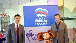 Спектакль «Верные друзья» Башкирского государственного театра кукол собрал аншлаг в Нефтекамске