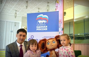 Спектакль «Верные друзья» Башкирского государственного театра кукол собрал аншлаг в Нефтекамске