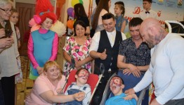 В Башкирском театре кукол прошло благотворительное мероприятие «Добрый День Рождения»