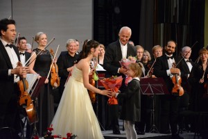 В рамках Фестиваля «Владимир Спиваков приглашает…» в Уфе выступила скрипачка из Испании Мария Дуэньяс