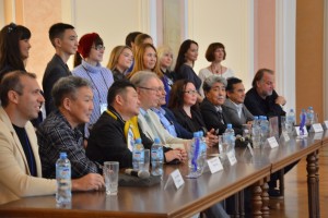 В Уфе прошла встреча почетных гостей, участников и жюри фестиваля "Серебряный Акбузат" с представителями СМИ