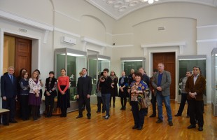 В Национальном музее РБ открылась выставка советского фарфора