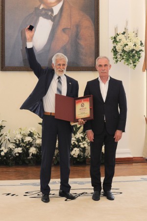 Писателю Камилю Зиганшину вручили Международную литературную премию имени Гончарова