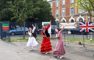 В Лондоне состоялся национальный праздник Сабантуй