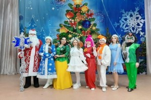 Игровая программа «Новогодний серпантин»