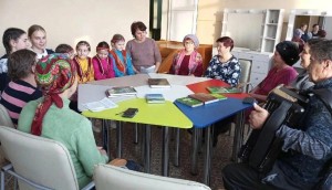 Час общения «Все на земле от материнских рук»