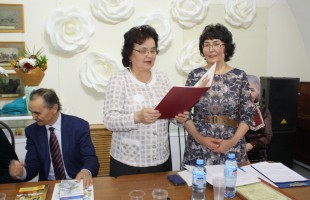 В Мемориальном доме-музее Мажита Гафури прошло мероприятие, посвященное 60-летию известной поэтессы Альфии Асадуллиной