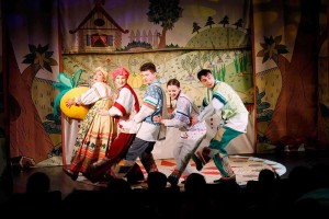 Творческая программа «Искусство рядом»