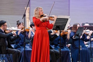 Народная артистка Башкортостана Айгуль Муратова отметила юбилей вместе с родным оркестром